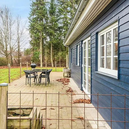 Tranquil Near Kvie Lake-by Traum * Ansager