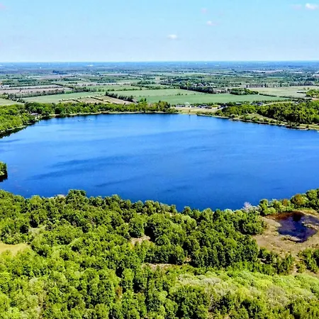 4 Person In Hébergement de vacances *
